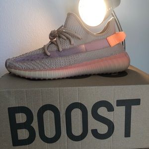 Adidas Yeezy 350 (Clay)